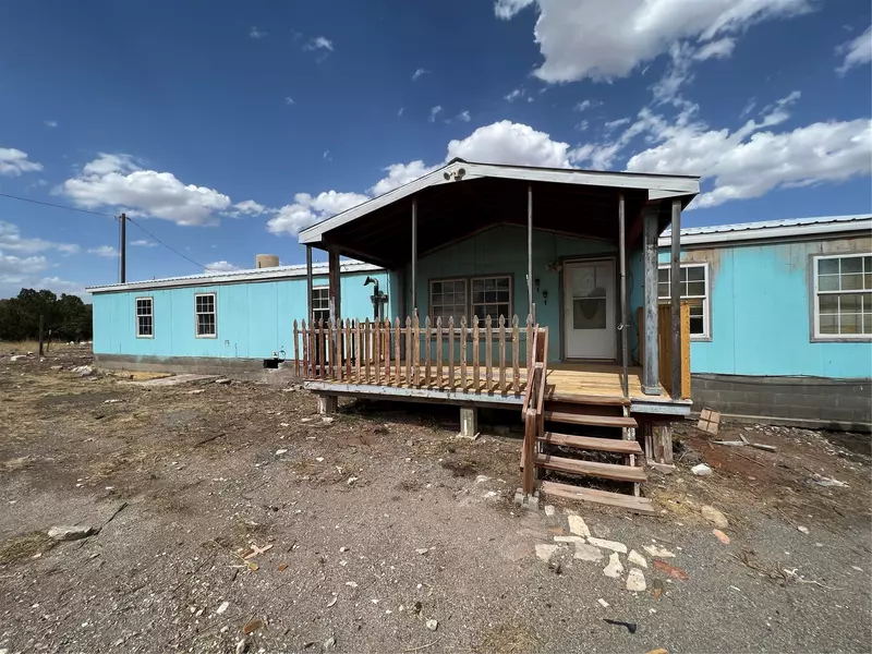 313 County Road B26A, Serafina, NM 87569