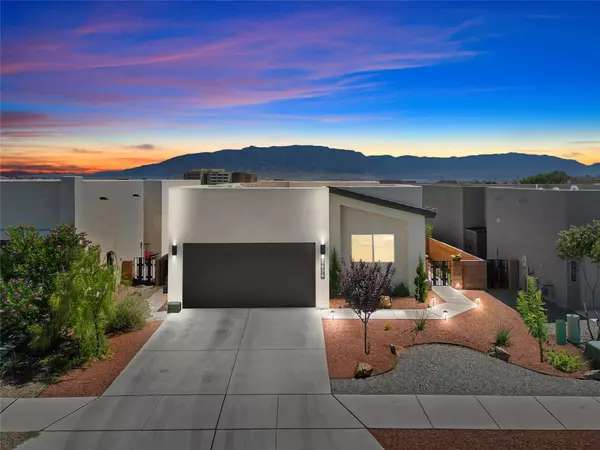 2436 Nugget ST SE, Rio Rancho, NM 87124