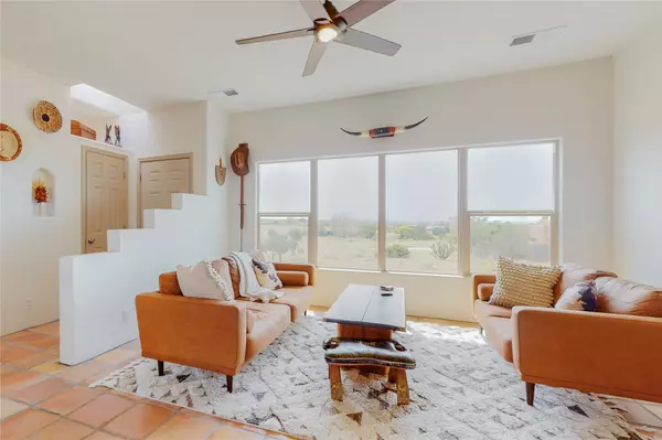 Santa Fe, NM 87508,109 MONTE ALTO