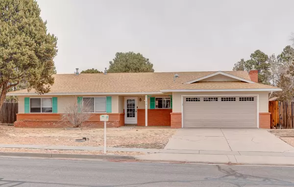 218 Rover BLVD, White Rock, NM 87547