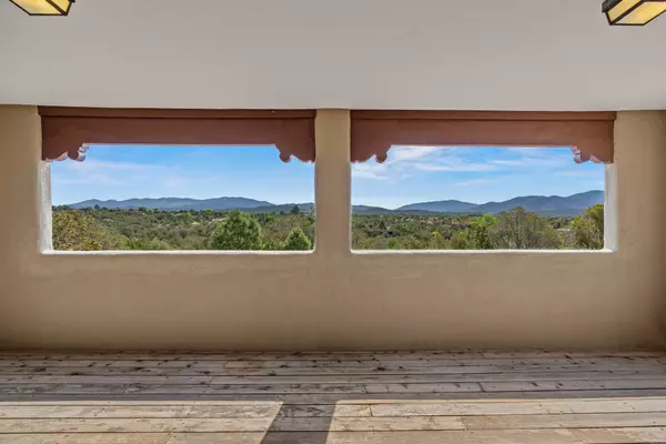 Santa Fe, NM 87501,368 CALLE COLINA