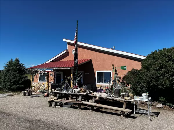 Cebolla, NM 87518,24285 US Hwy 84
