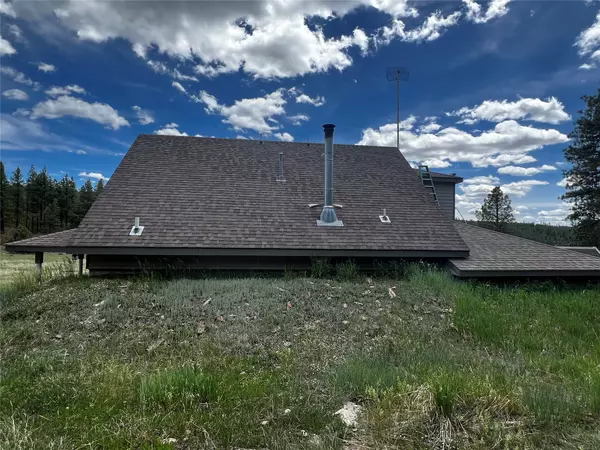 Cebolla, NM 87518,150 Forest Service Road 124