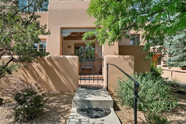 3101 Old Pecos TRL #101, Santa Fe, NM 87505