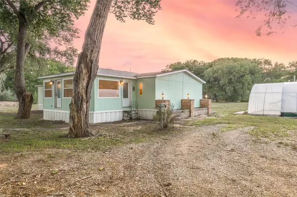 Velarde, NM 87582,64 Private Drive 1038A