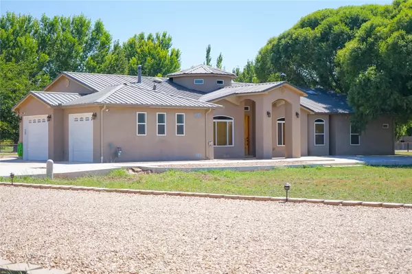 Los Lunas, NM 87031,8 Tuki CT