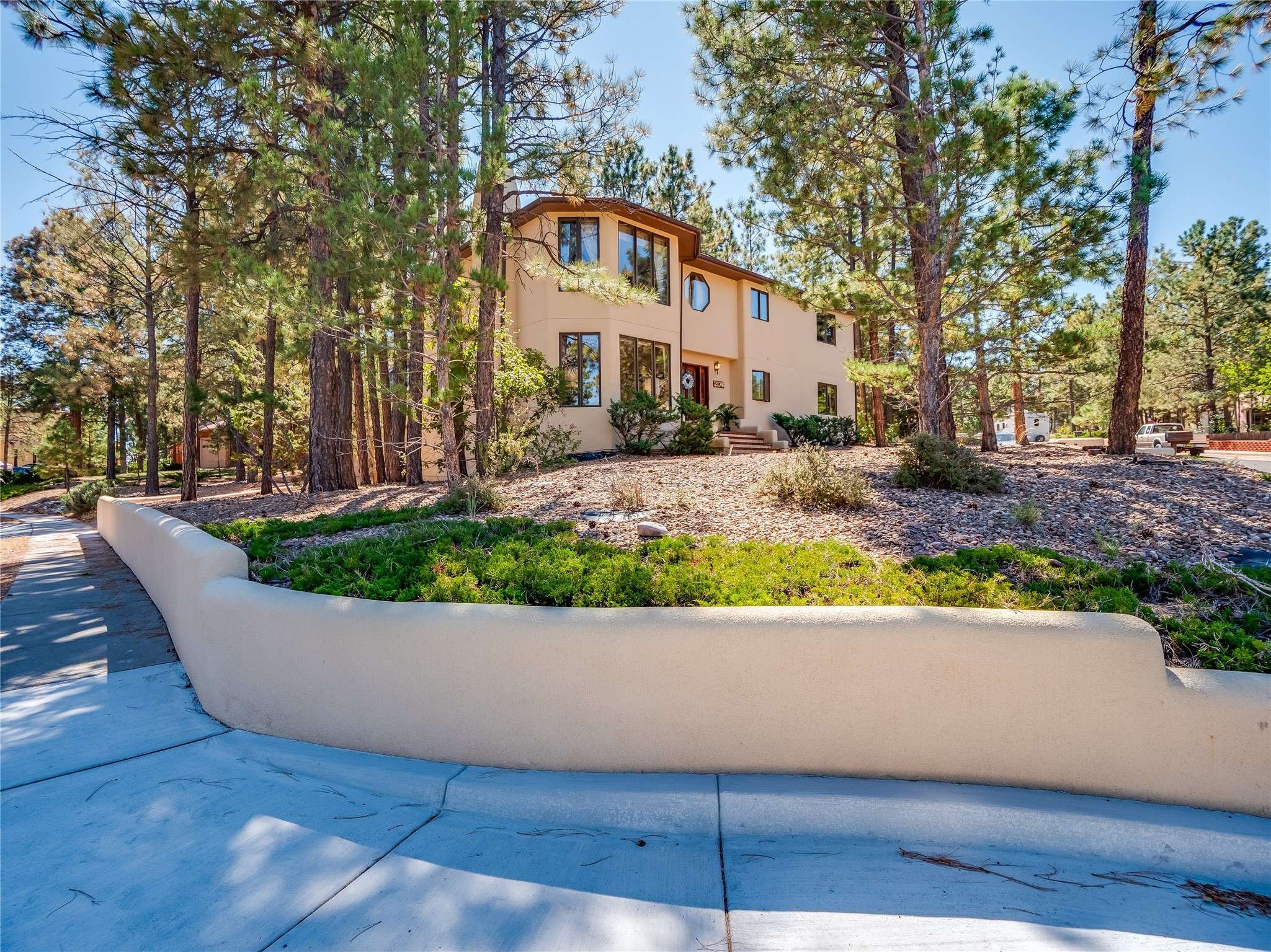 Los Alamos, NM 87544,2176 La Tierra