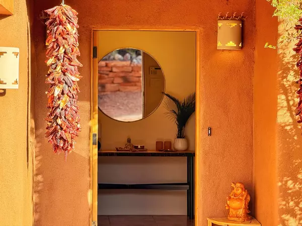 Santa Fe, NM 87506,770 Camino Francisca