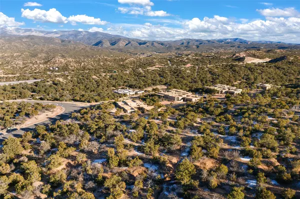 Santa Fe, NM 87506,3110 Village DR #Lot 23