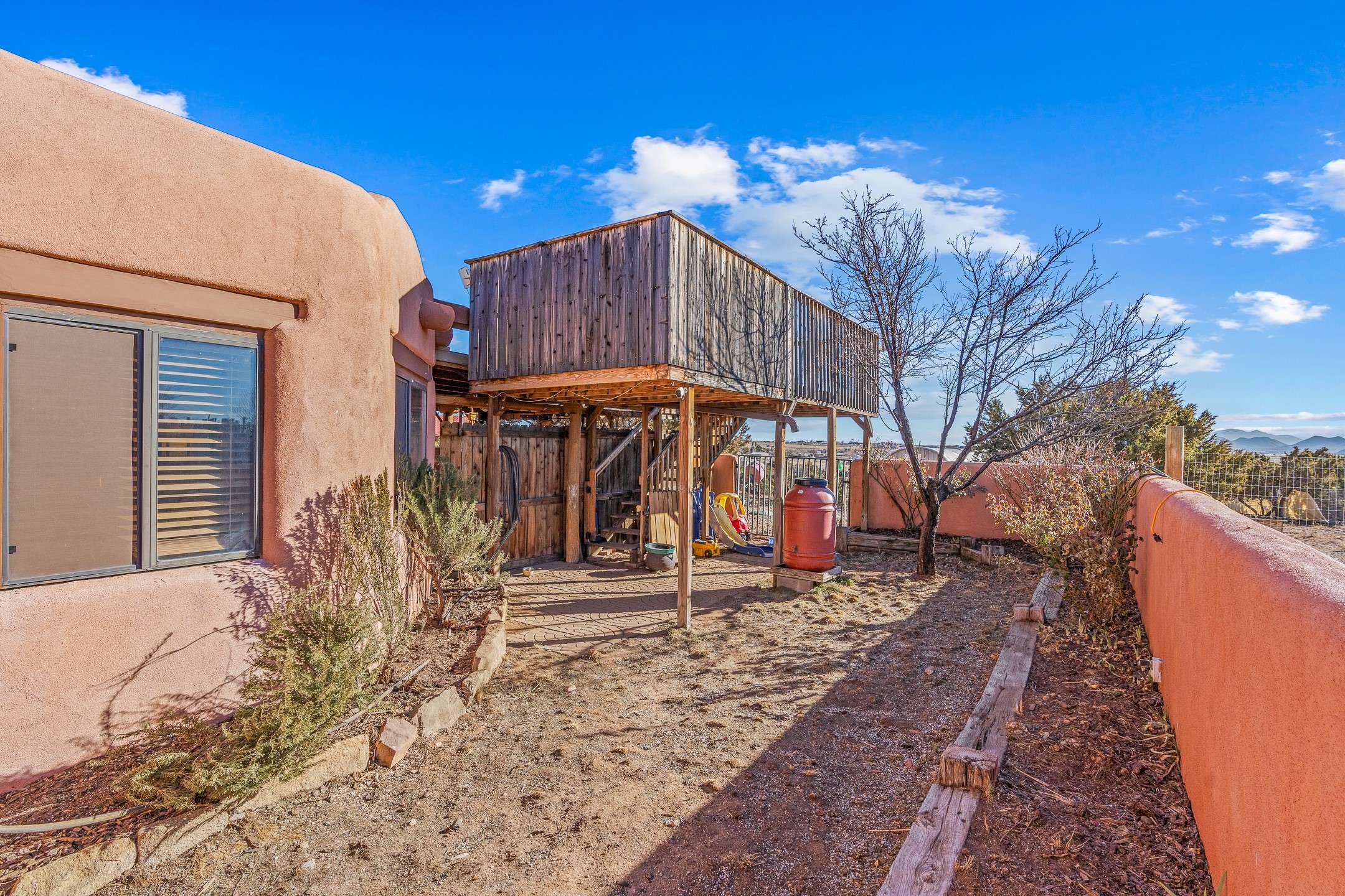 Santa Fe, NM 87507,74 Las Estrellas