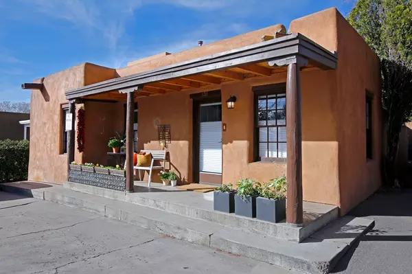 131 Nusbaum ST, Santa Fe, NM 87501