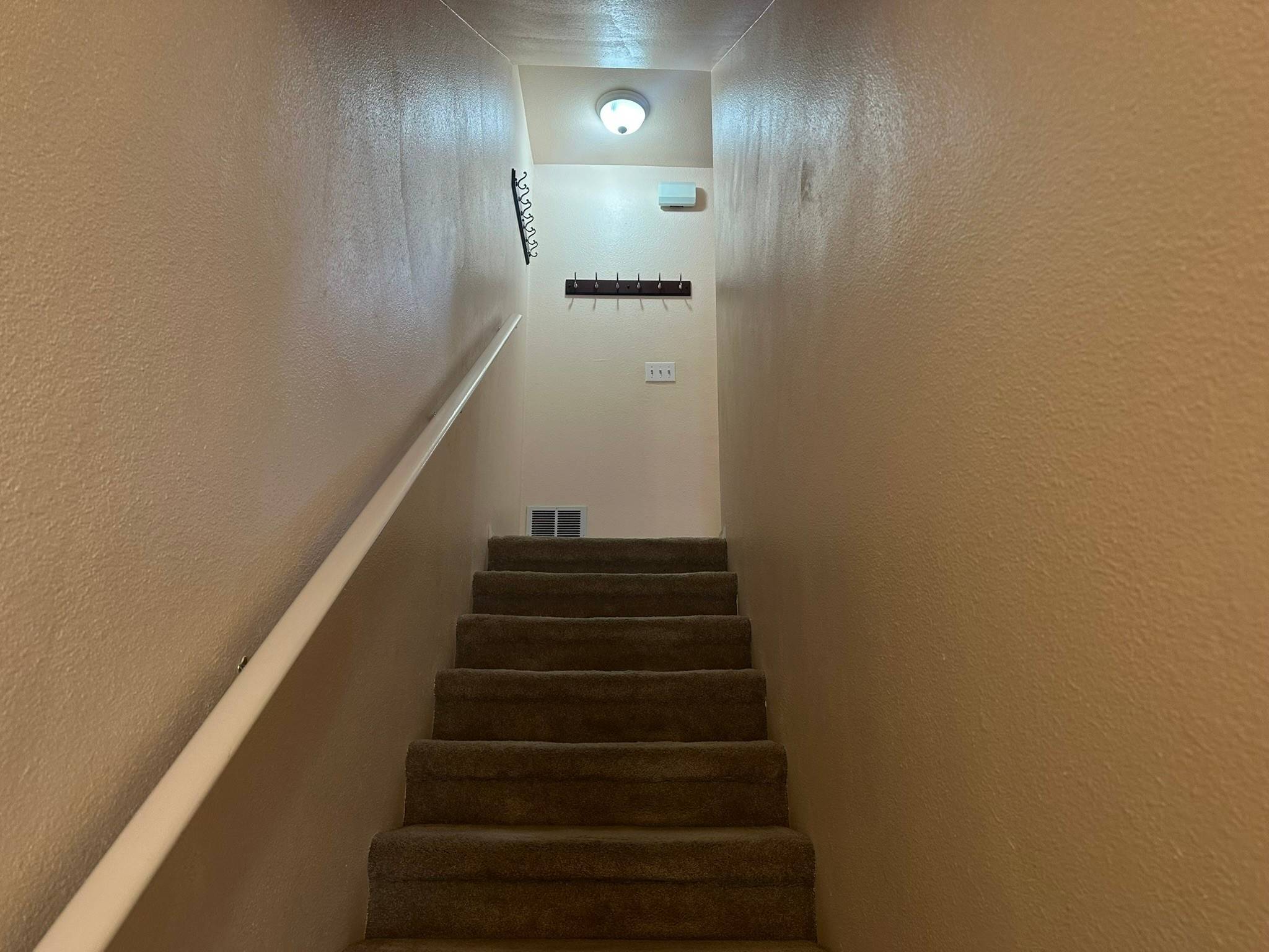 Los Alamos, NM 87544,22 Short DR