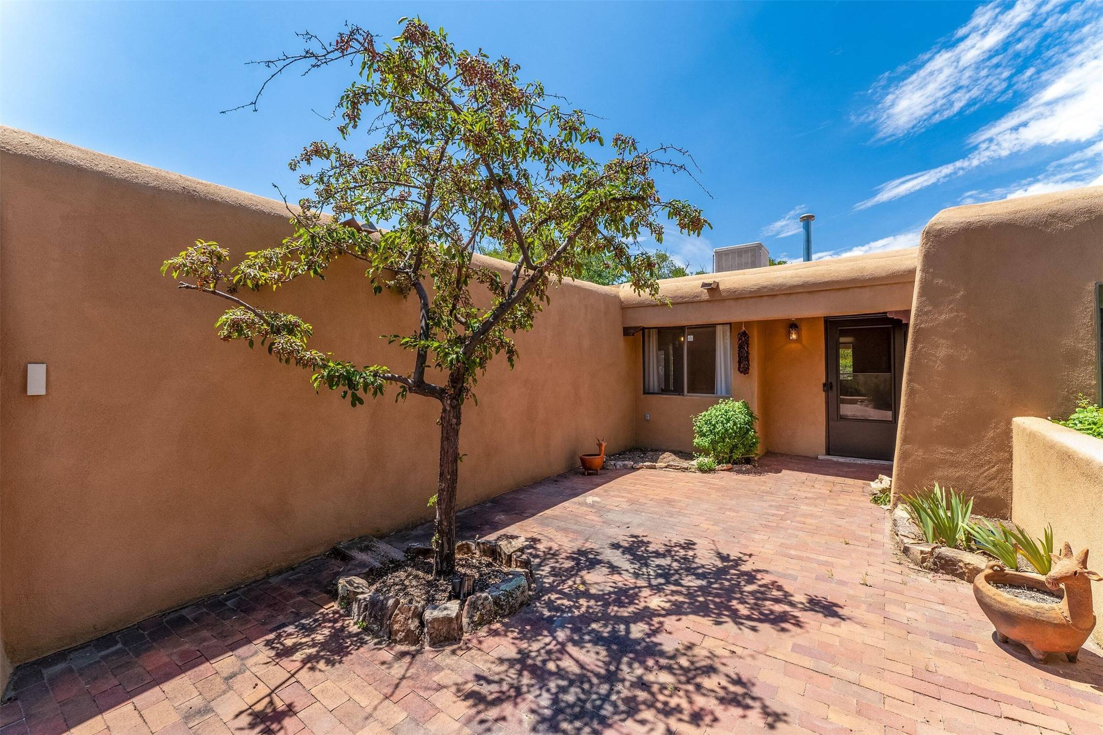 Santa Fe, NM 87505,2728 Paseo de Tularosa