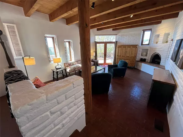 Santa Fe, NM 87501,776 CALLE ALTAMIRA