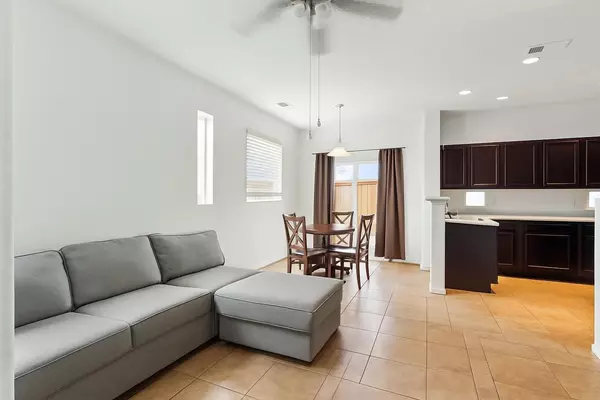 Santa Fe, NM 87508,33 Canyon Cliff DR