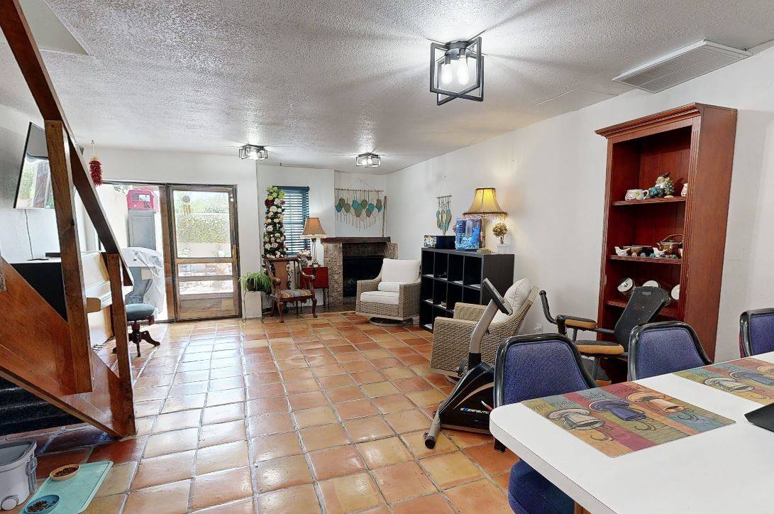 Santa Fe, NM 87505,2730 Calle Anna Jean #D
