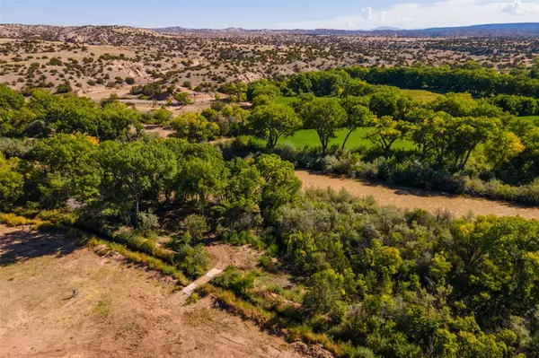 Abiquiu, NM 87510,22, 23, 24 Private Drive 1617A