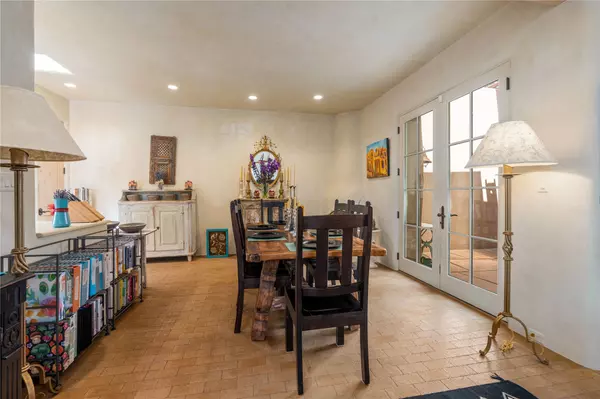 Santa Fe, NM 87501,5 Cerro Gordo #1A