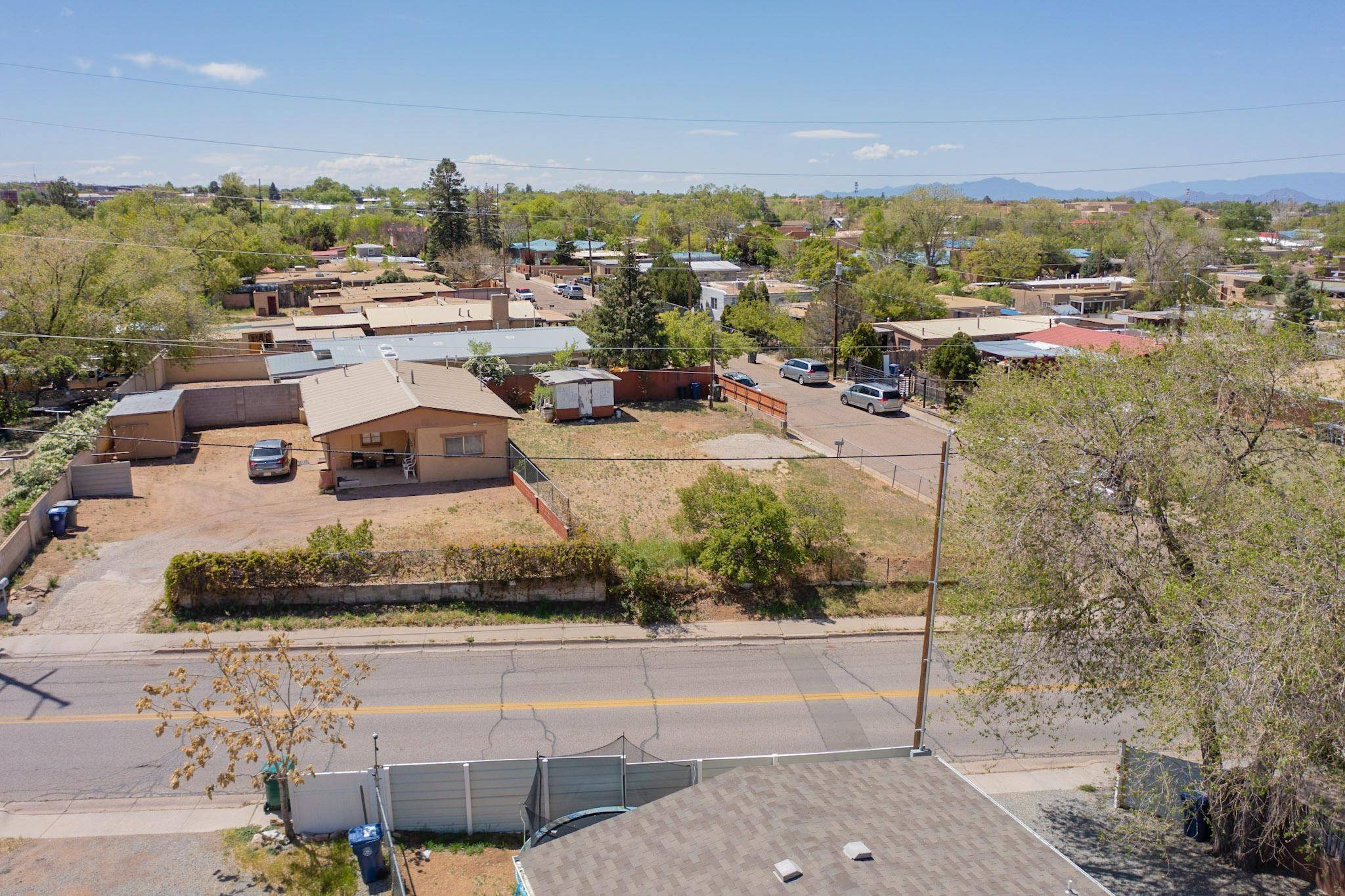 Santa Fe, NM 87505,713 Camino Santa Ana