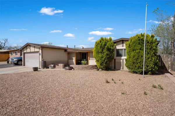 Santa Fe, NM 87507,2416 Avenida De Las Campanas