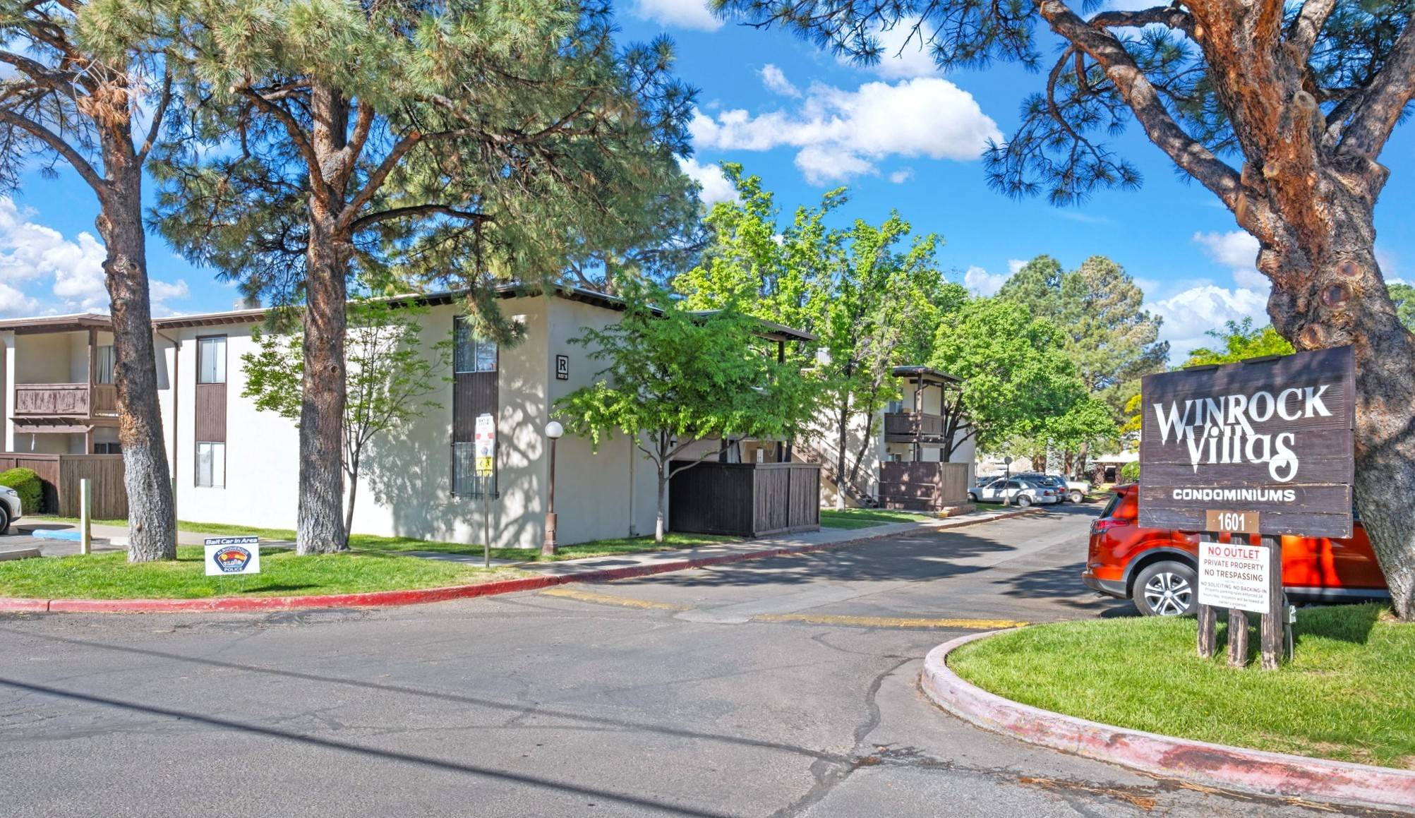 Albuquerque, NM 87110,1601 Pennsylvania ST NE #S-02