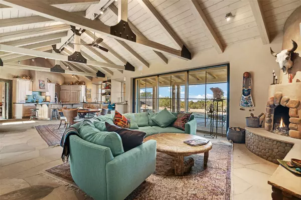 Santa Fe, NM 87506,41 Heather LN