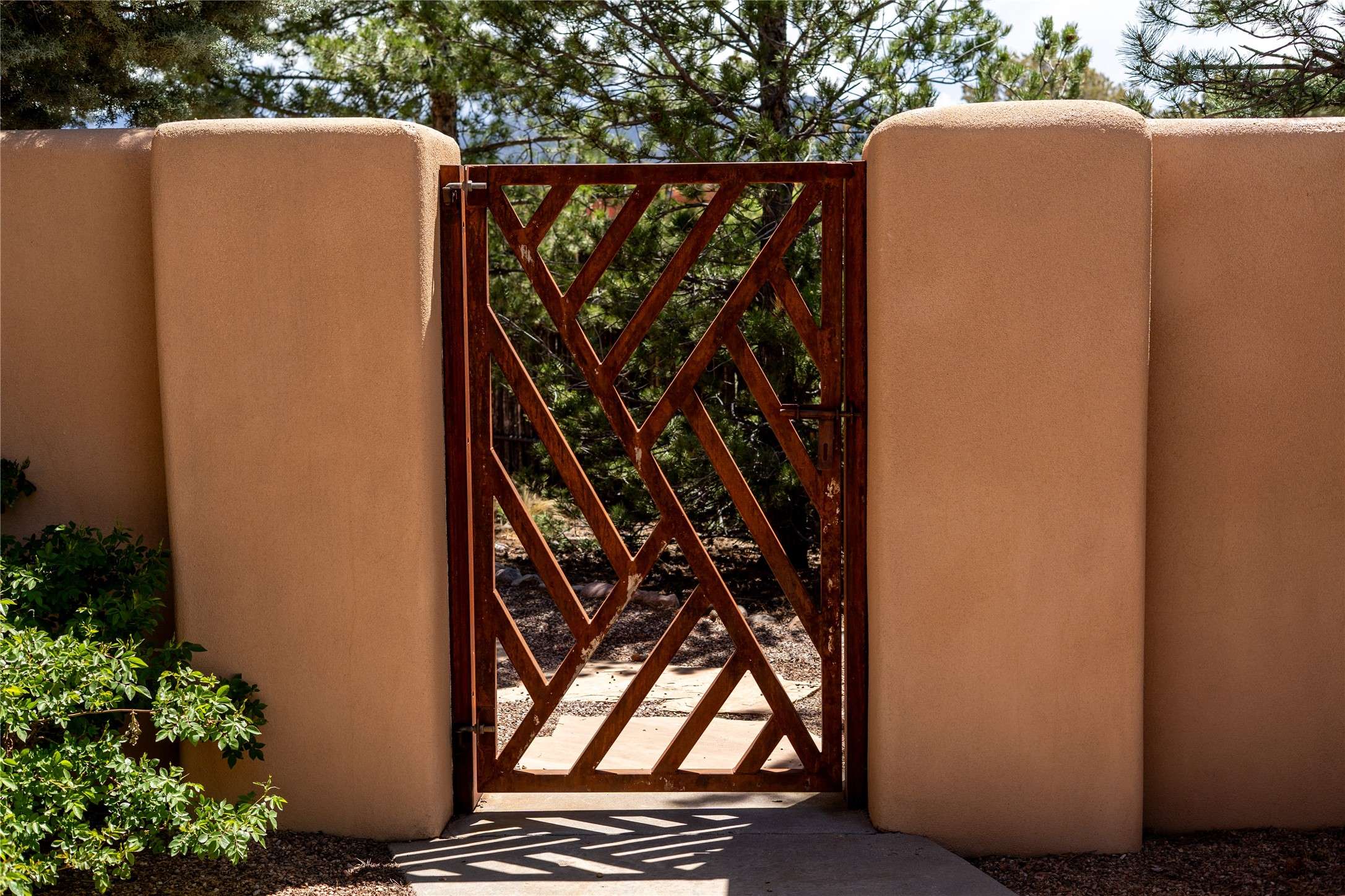 Santa Fe, NM 87506,839 Camino Francisca