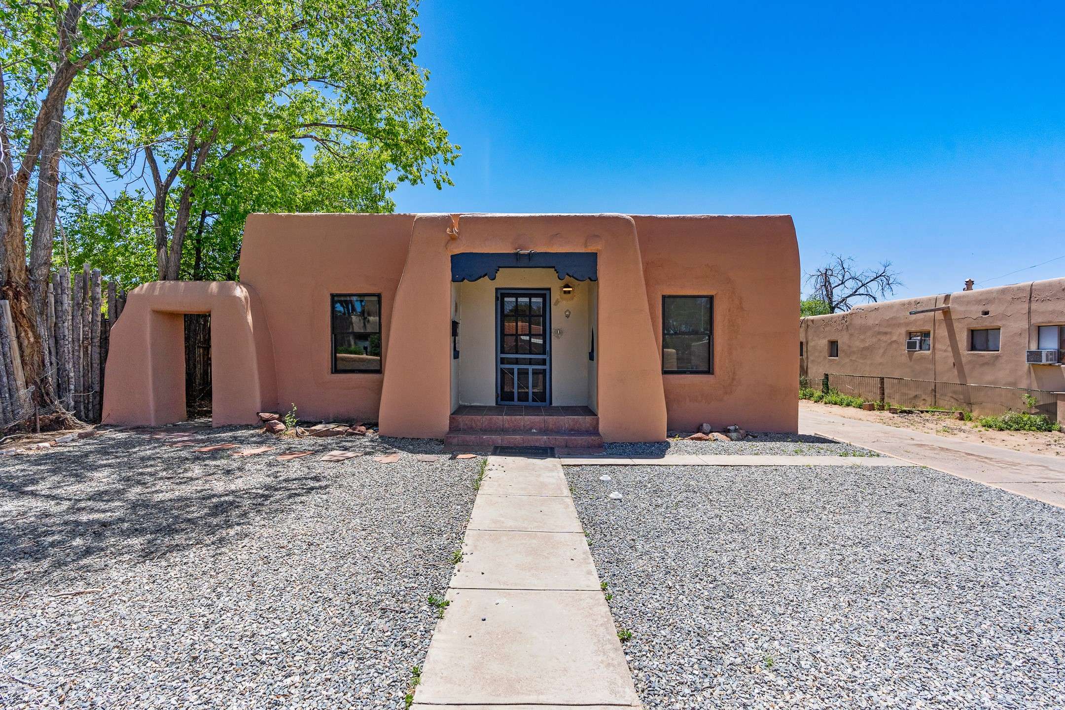 Santa Fe, NM 87505,138 W CORONADO RD