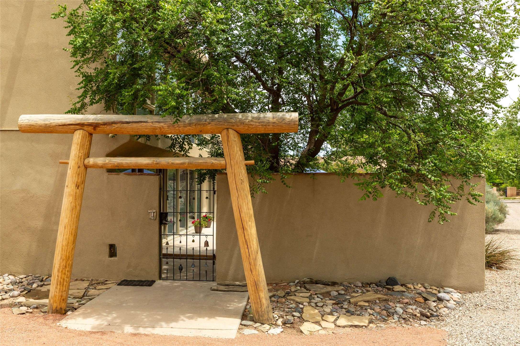 Albuquerque, NM 87107,2941 Trellis DR NW