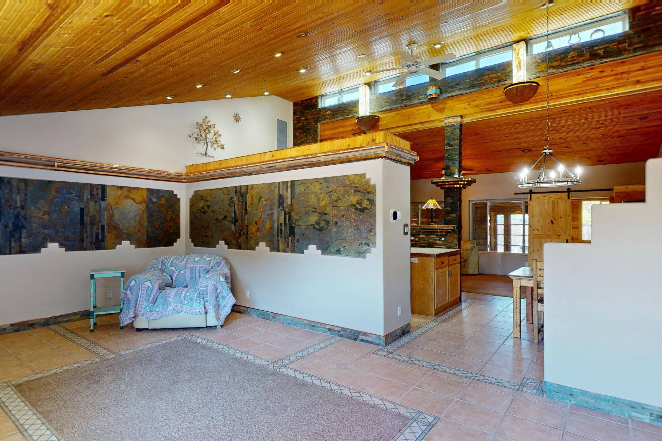 White Rock, NM 87547,105 Agate ST