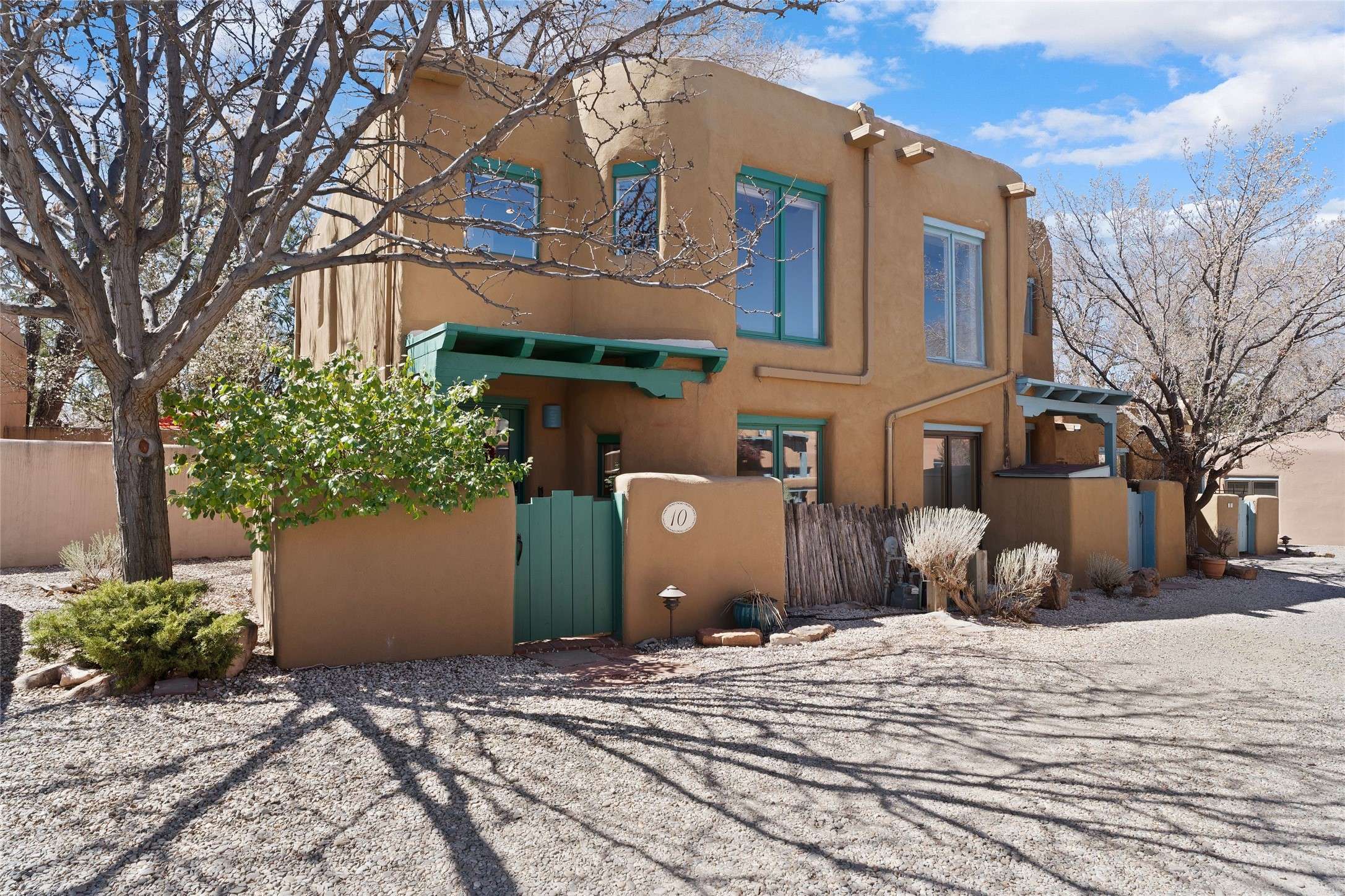 Santa Fe, NM 87505,624 Galisteo ST #10