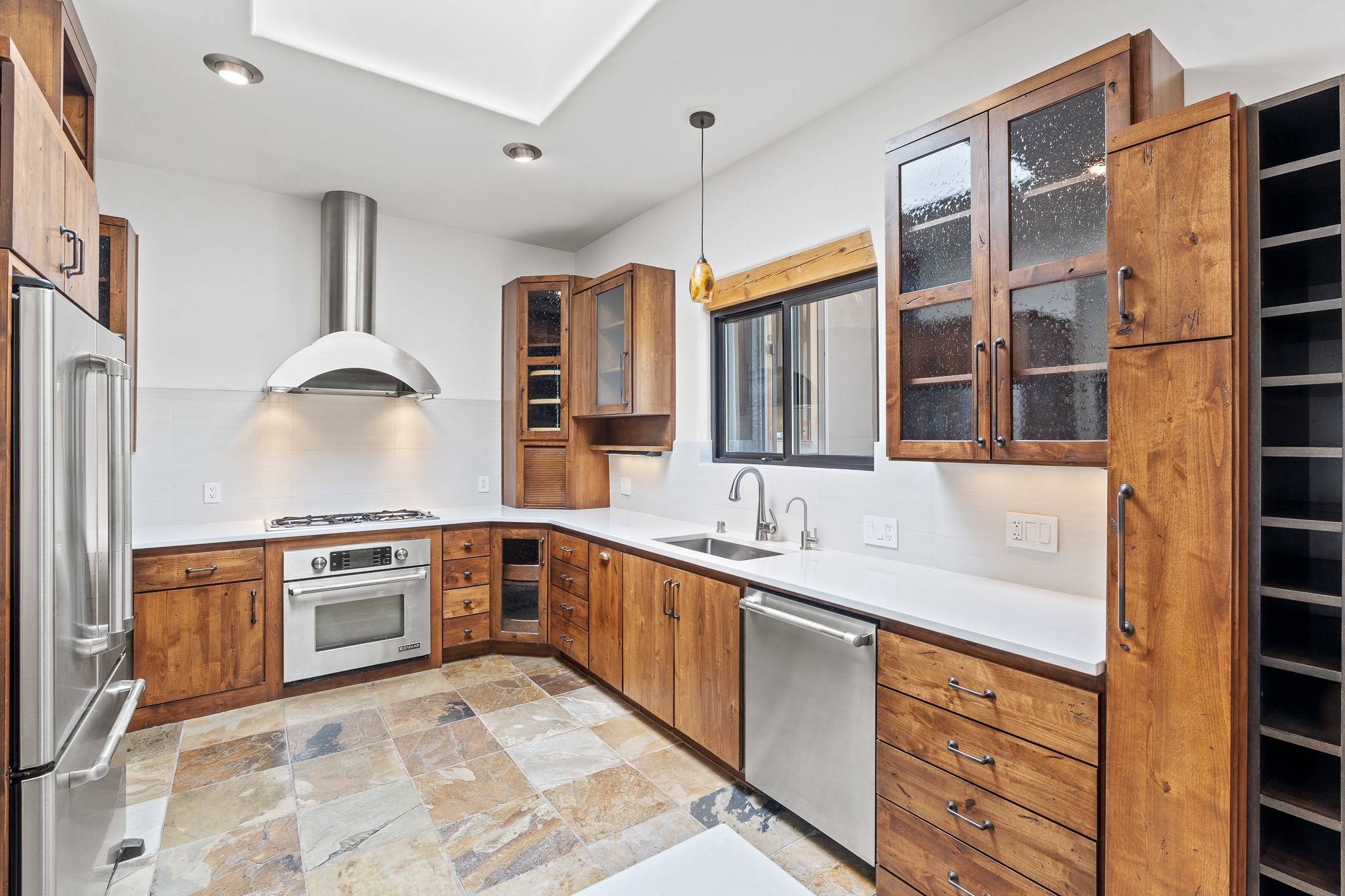 Santa Fe, NM 87501,1052 Camino Real