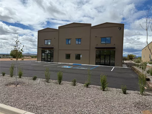 Santa Fe, NM 87507,7 Plaza La Prensa