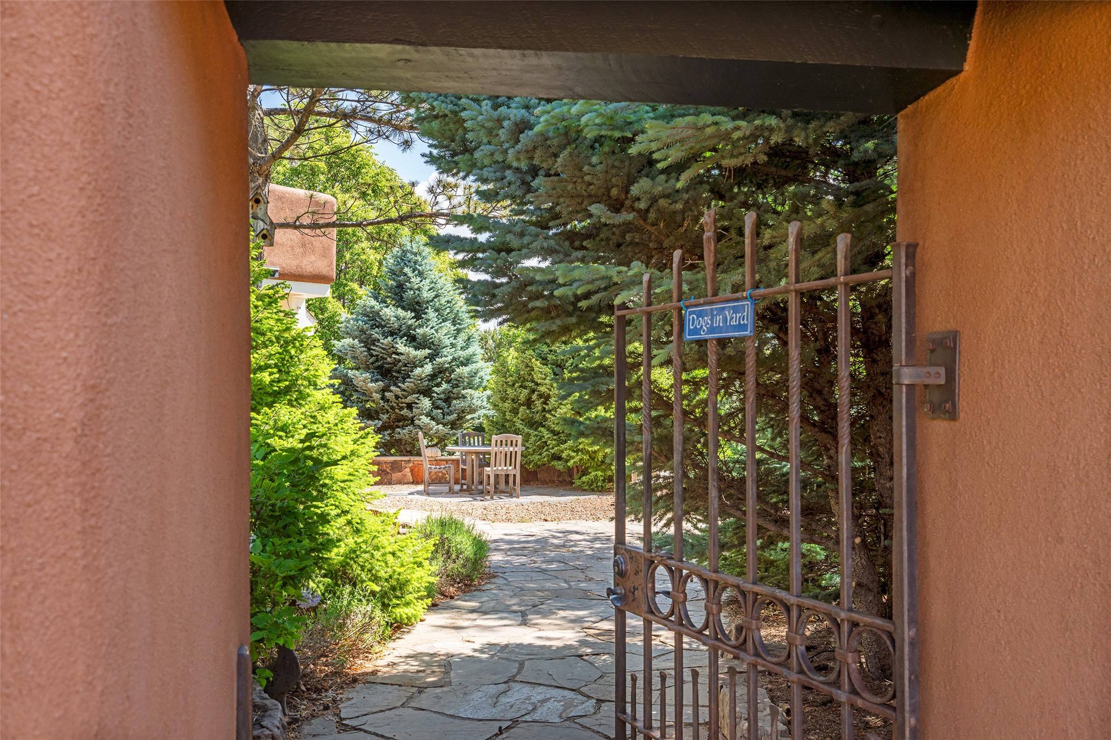 10 San Rafael DR, Santa Fe, NM 87506