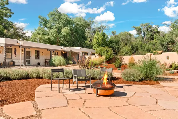 Santa Fe, NM 87506,1571 Bishops Lodge RD