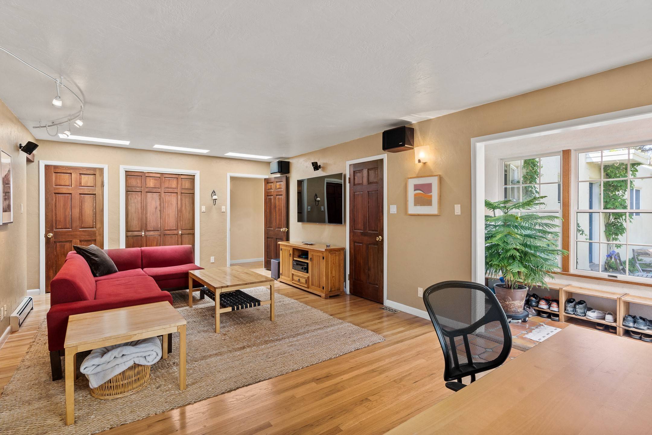 White Rock, NM 87547,124 Monte Vista DR