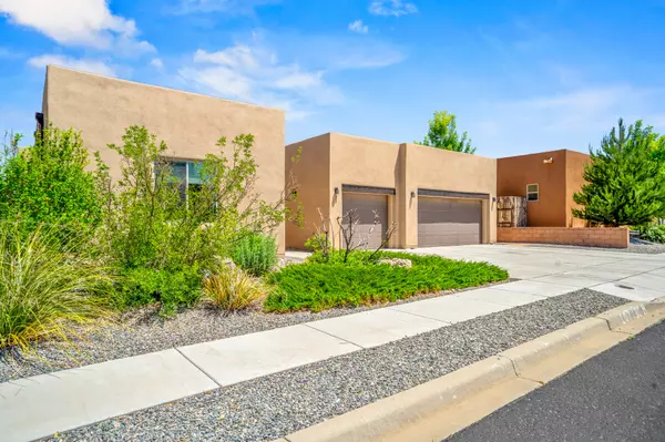 45 Bosquecillo, Santa Fe, NM 87508