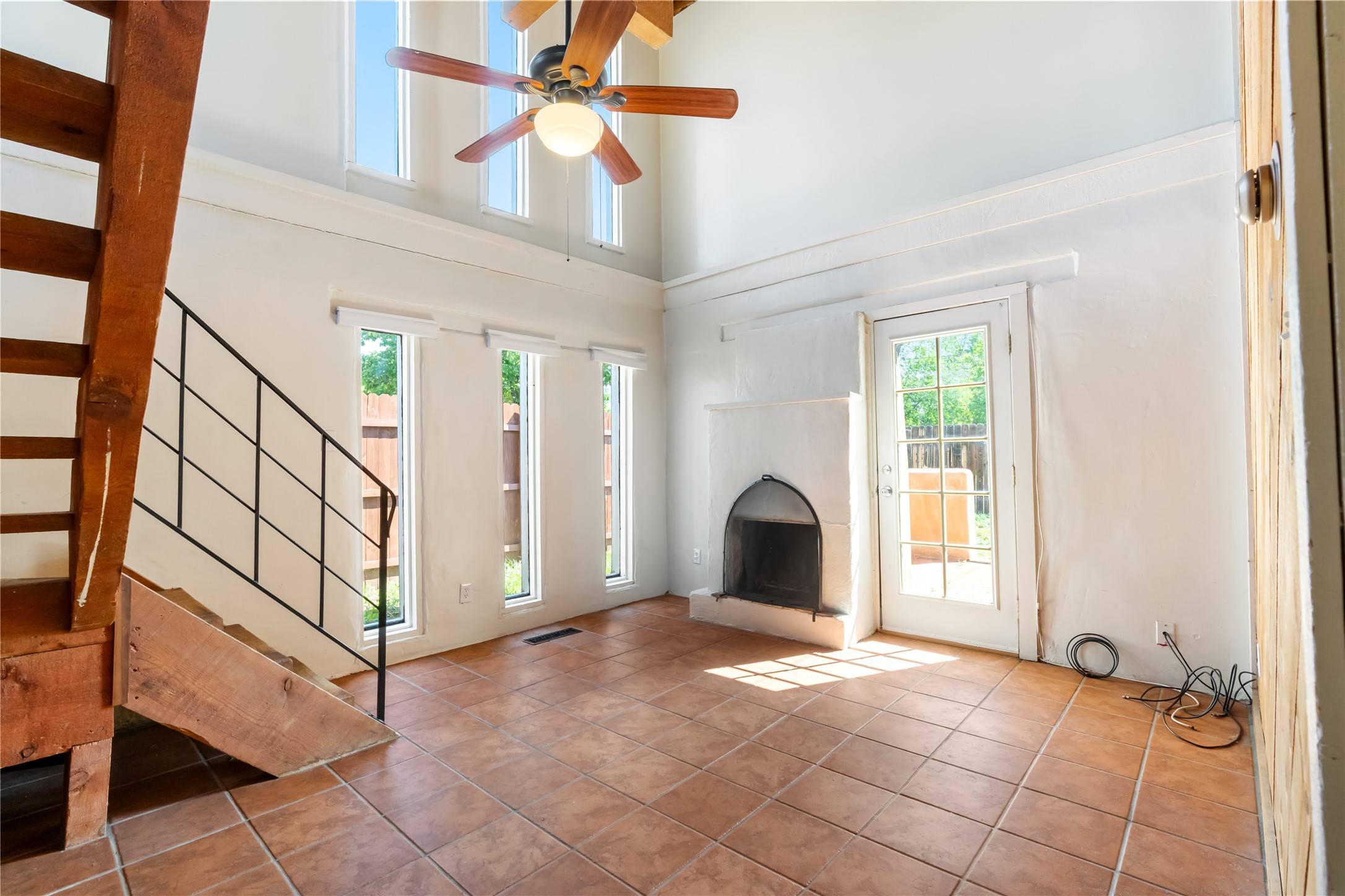 Santa Fe, NM 87501,125 Mesa Vista ST