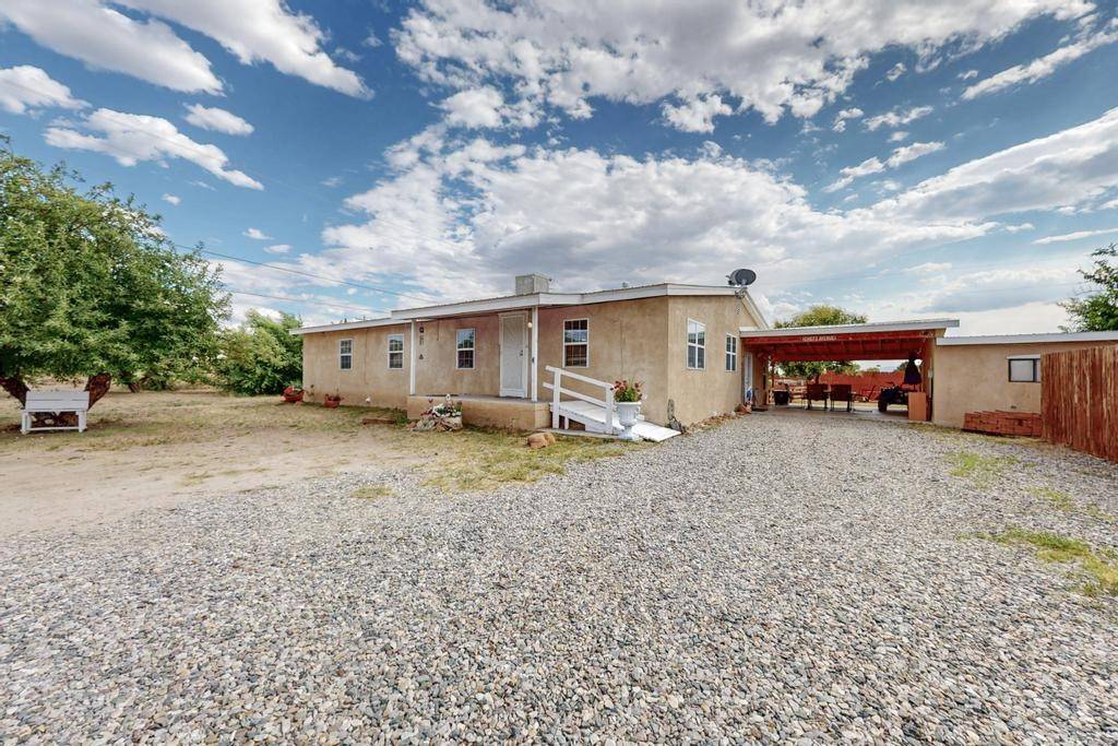 Velarde, NM 87582,County Road 41 Private Dr 1041 House #3