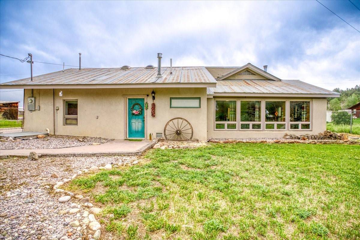 64 State Road 514, Los Ojos, NM 87551