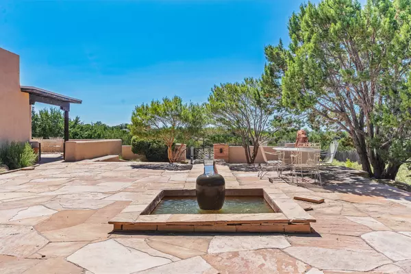 Santa Fe, NM 87508,14 Miners Trail