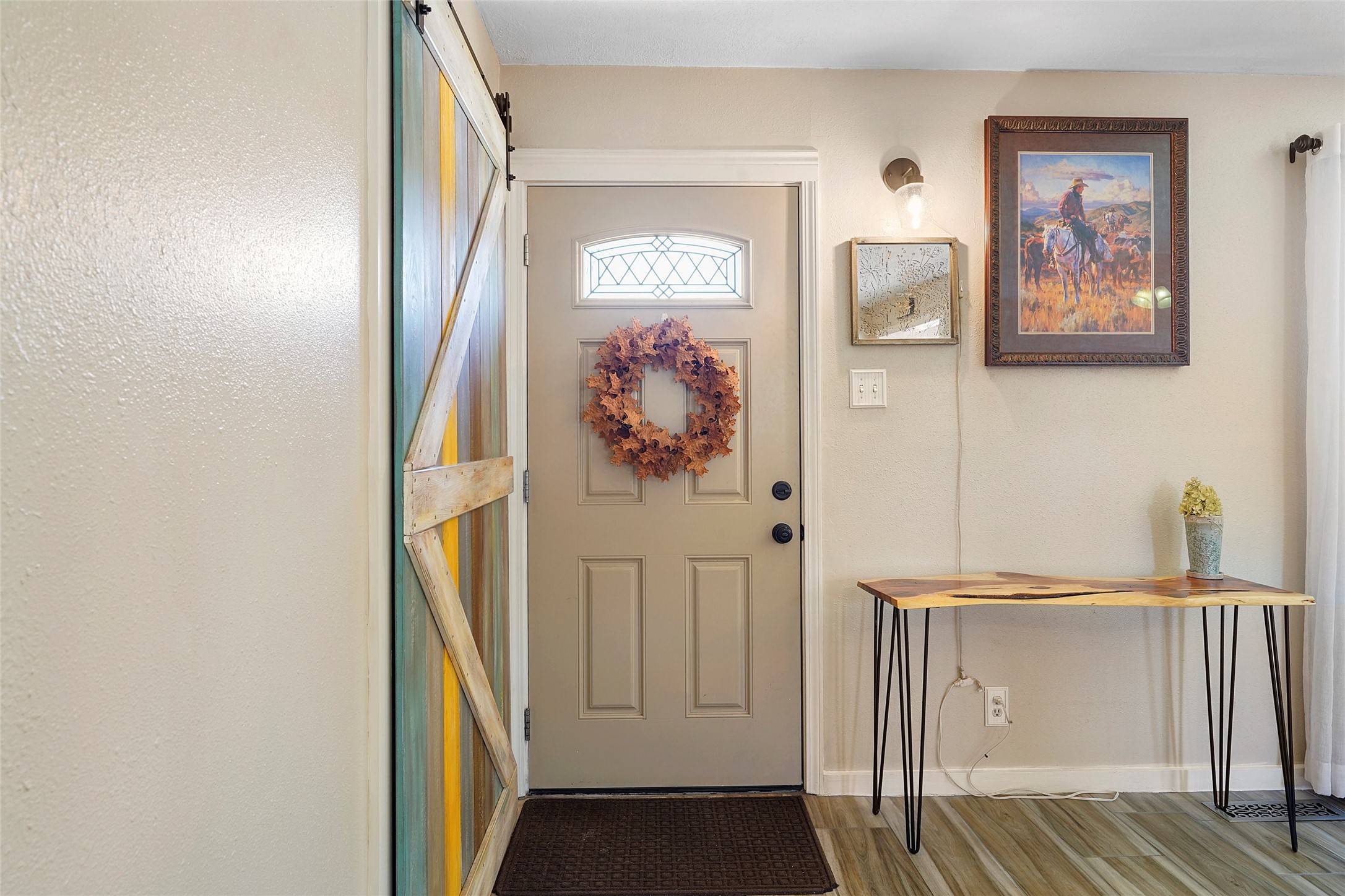 Los Alamos, NM 87544,1082 Pinon