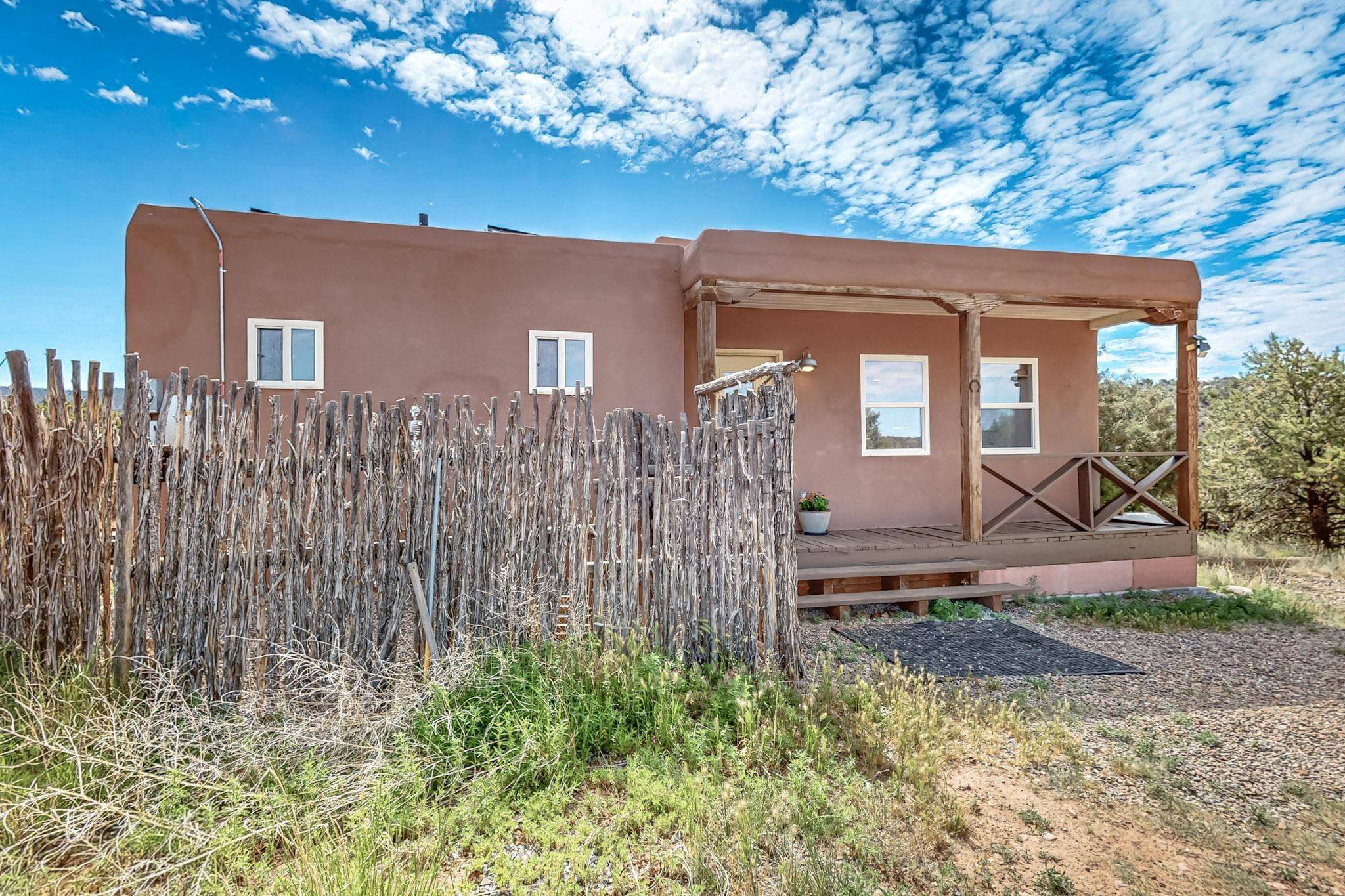 39 C Ranchos Canoncito #C, Santa Fe, NM 87508