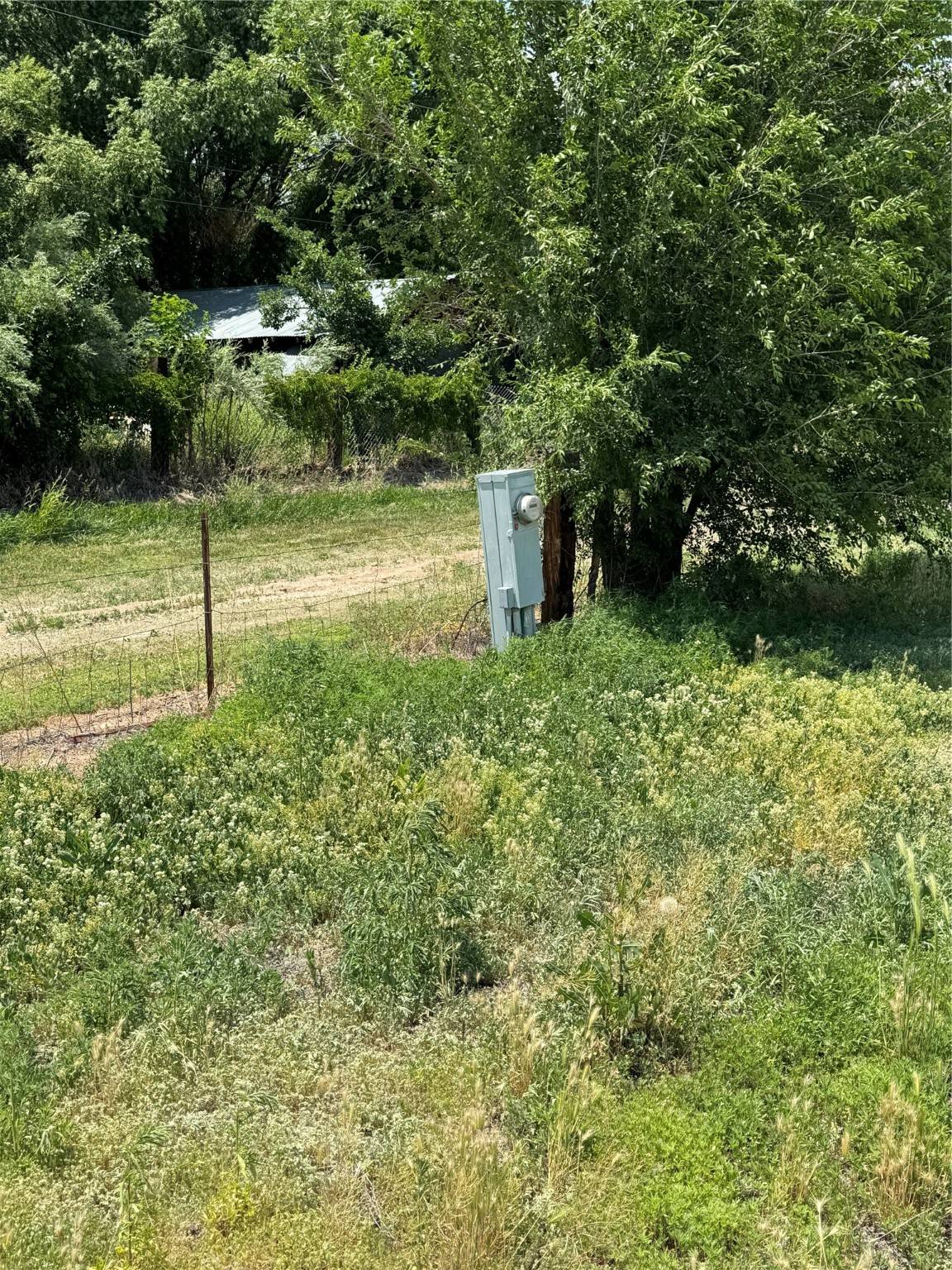 Santa Cruz, NM 87567,6 Calle Martinez #A