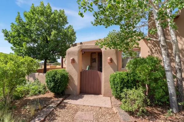 Santa Fe, NM 87508,21 Cagua Road