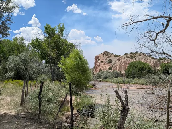 Hernandez, NM 87537,19862 US Highway 84