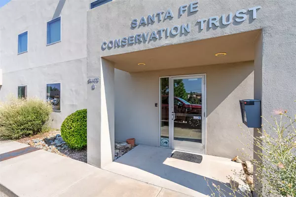 400 Kiva CT #B, Santa Fe, NM 87505