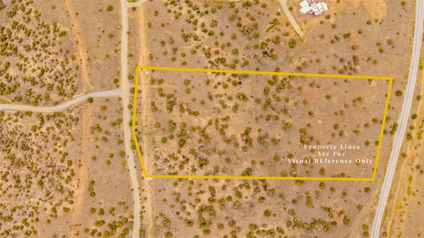 Santa Fe, NM 87506,64 Chisholm TRL