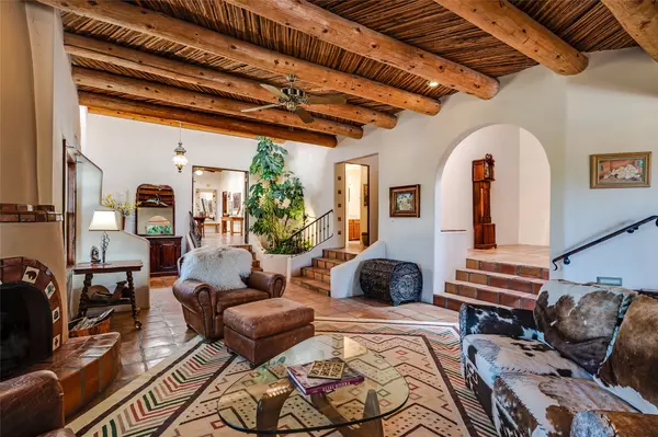 Santa Fe, NM 87501,1073 Encantado DR