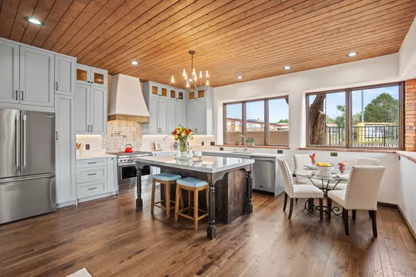1701 Paseo De Peralta, Santa Fe, NM 87501